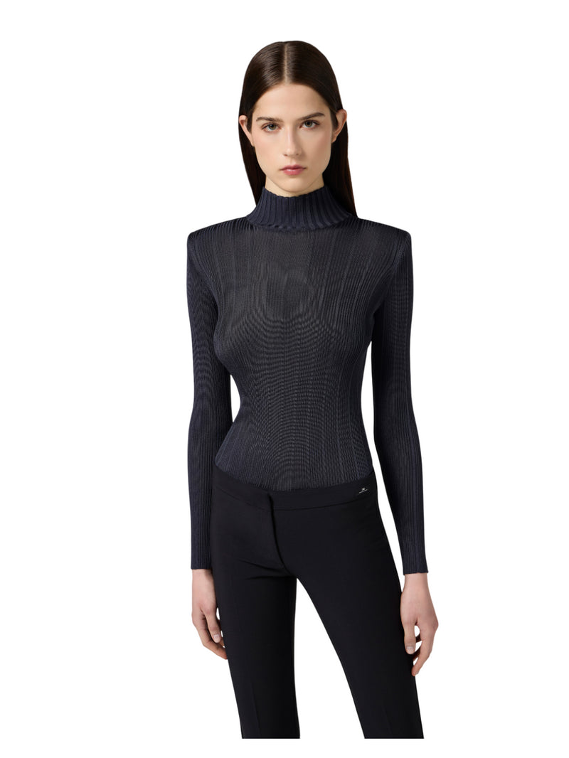 Maglia viscosa con dettagli logo