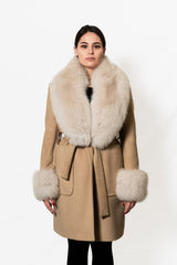 Cappotto Yes London - Beaige sciallato con collo e polsi in volpe