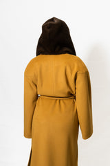 Cappotto Yes London - Senape con collo e cinture in volpe