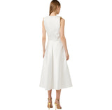 Abito in duchesse con spalle gioiello