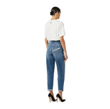 Jeans a ovetto con lucchetto gioiello