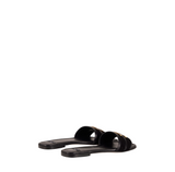 Sandalo flat in pelle con dettaglio logo