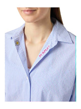 Camicia Cristal in seersucker a righe azzurre con ricami